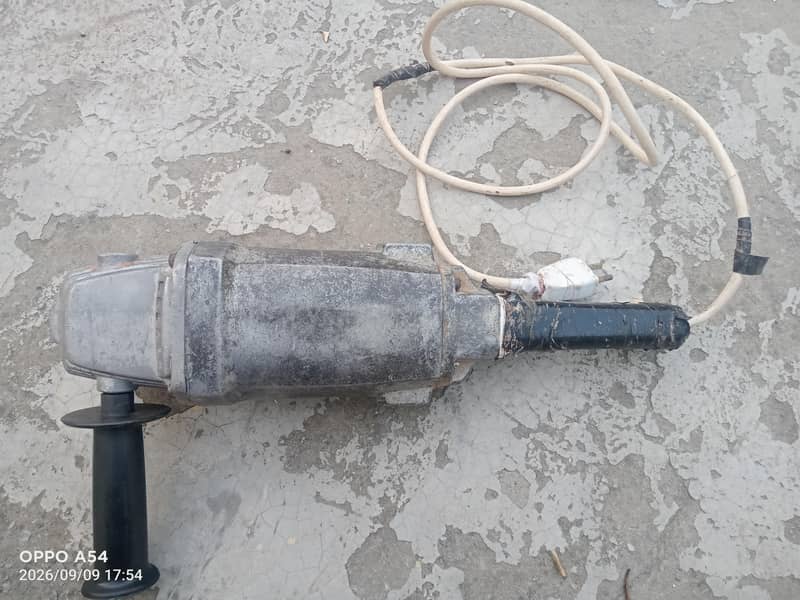 9" angle grinder 2