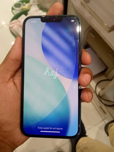 Apple iPhone 13