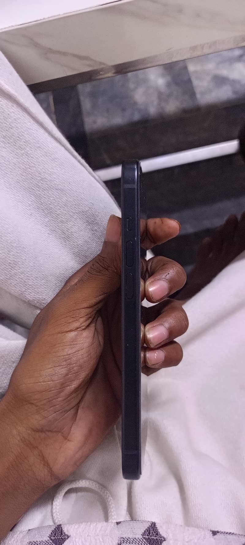 Iphone 15 6