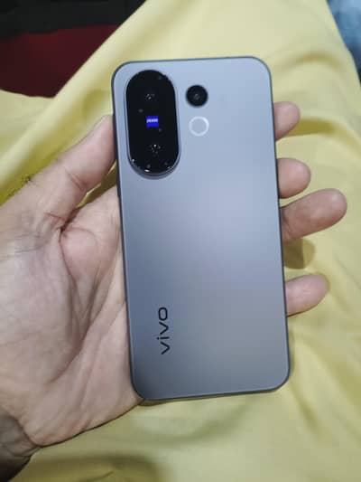 Vivo X200