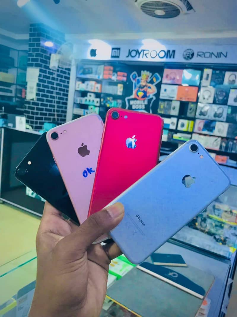 Apple iPhone 7 0