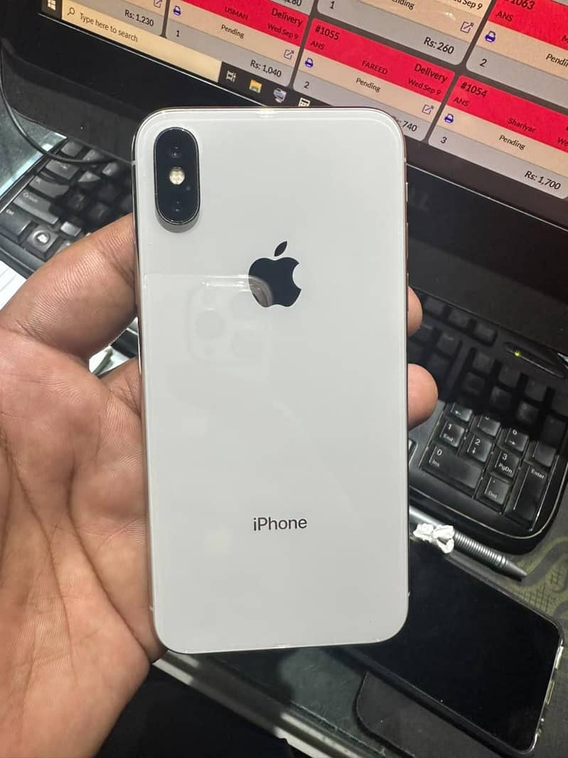Apple iPhone X 2