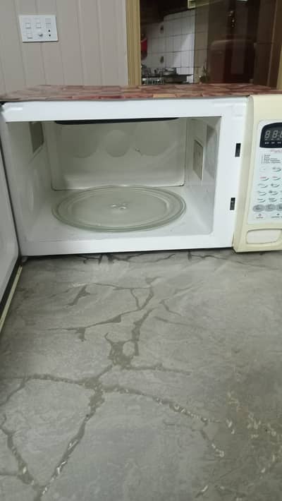 Microwave