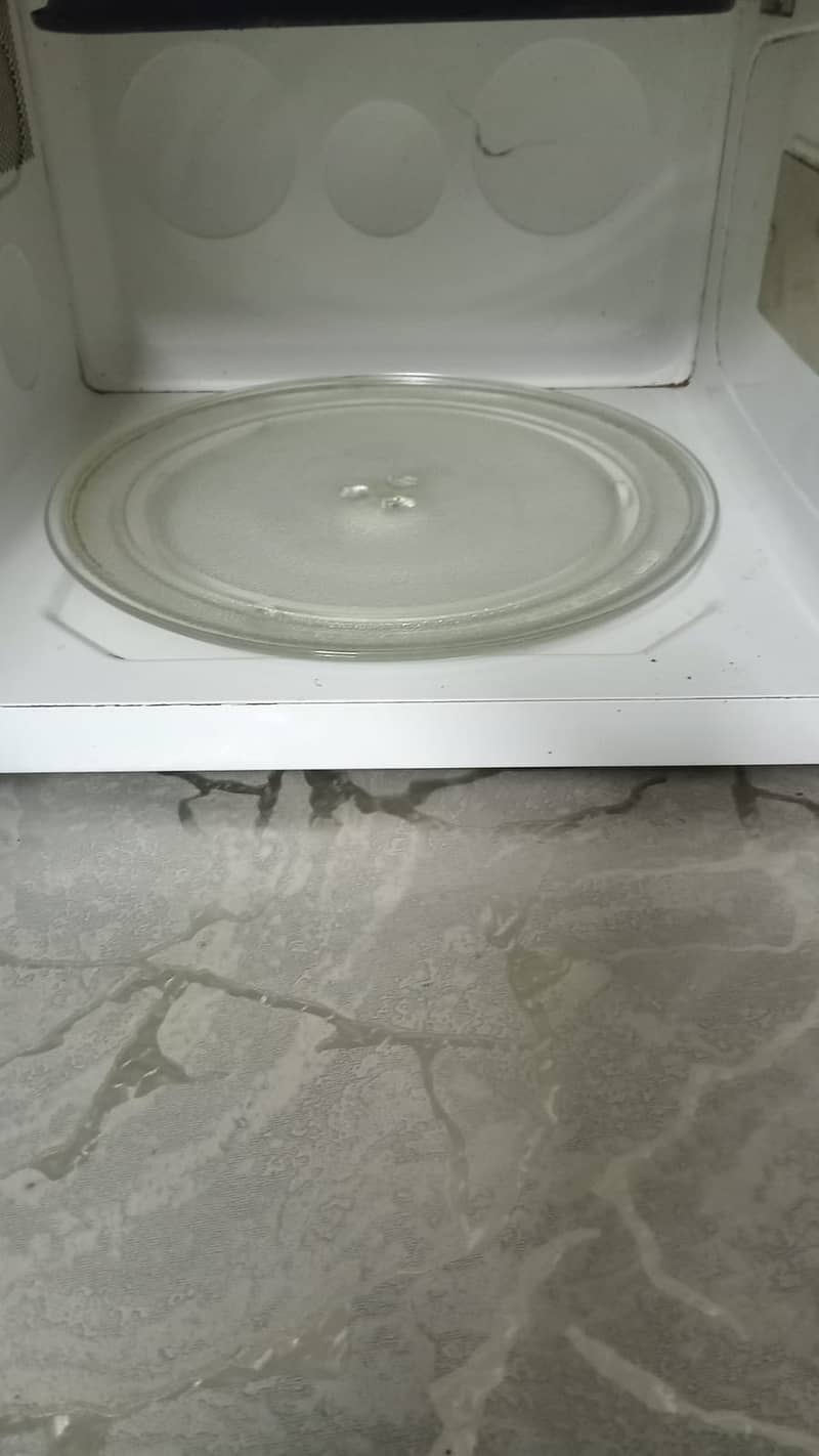 Microwave 1