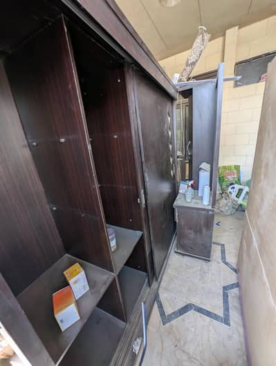 almari and dressing and tv table