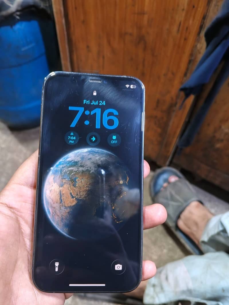 Apple iPhone 12 Pro 1