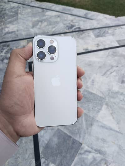 Apple iPhone 13 Pro