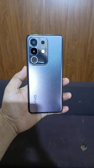 Vivo Y29