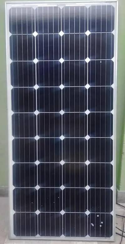 4pcs solarpanal,1pc Mppt, 2pcs steplizer