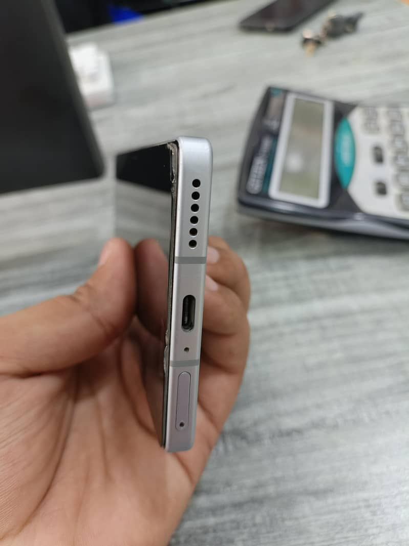 Infinix Note 50 Pro 4