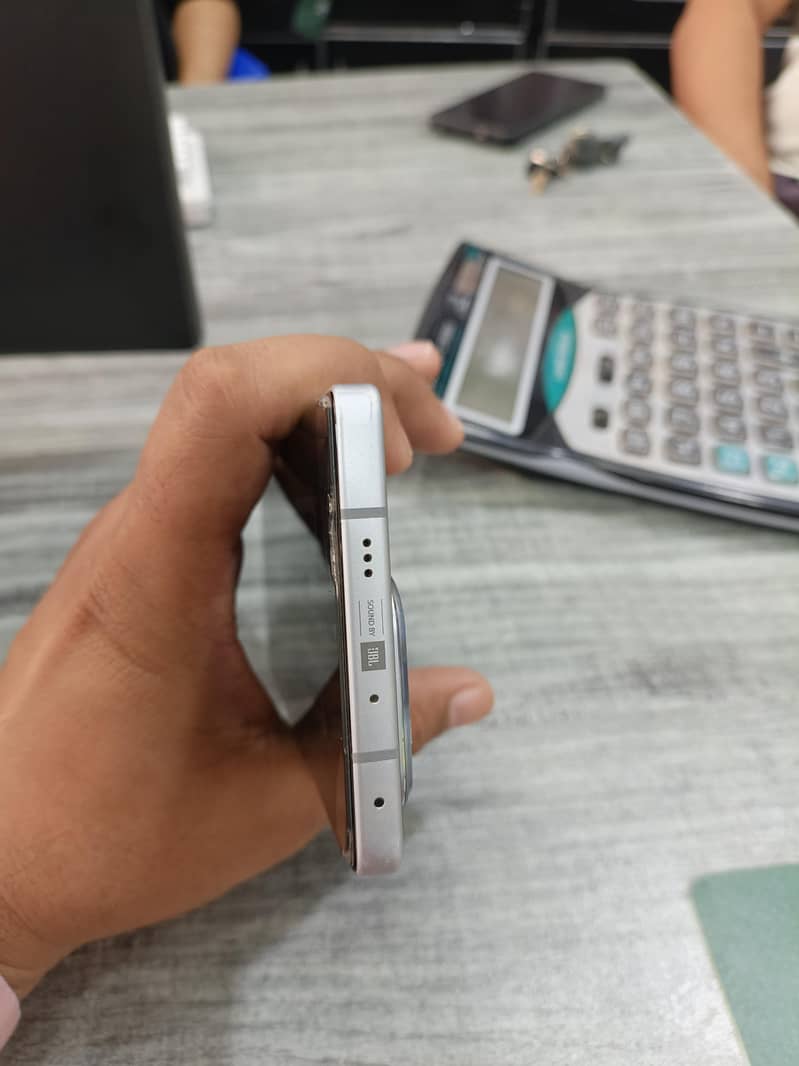 Infinix Note 50 Pro 5