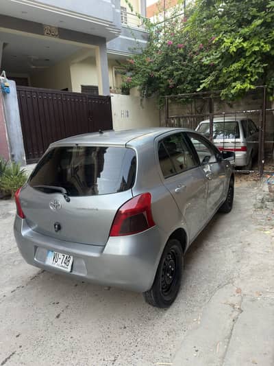 Toyota Vitz 2008