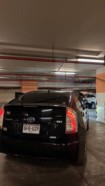 Toyota Prius 2012