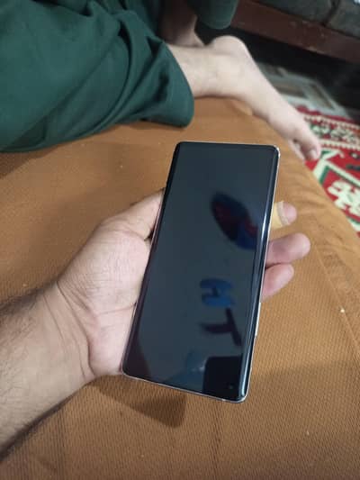One Plus 8 Storage : 128GB| 8GB RAM (+8GB extendable RAM)