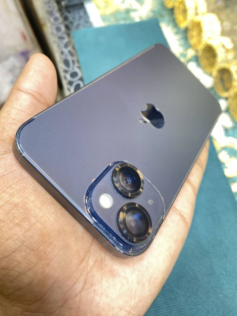 Apple iPhone 14 1