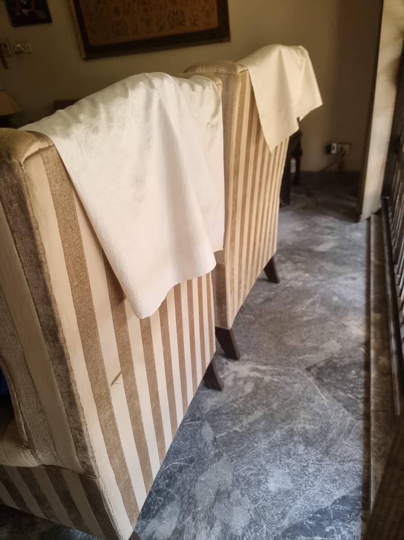 wing chairs 0