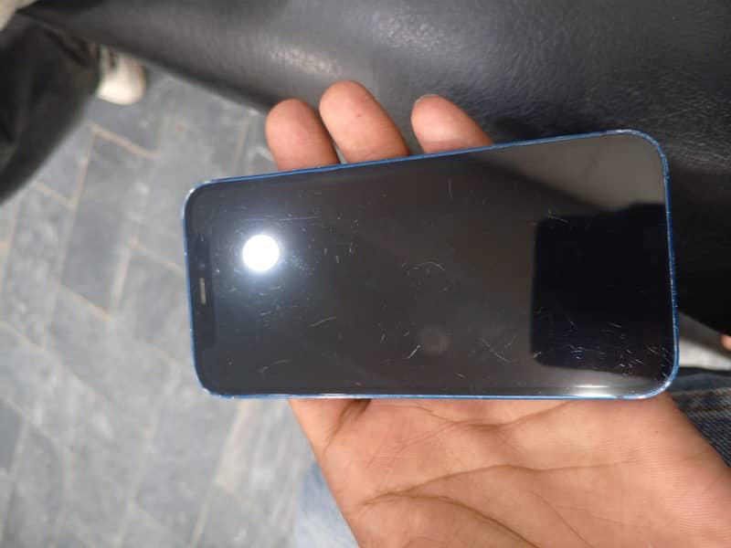 Apple iPhone 12 mini 6