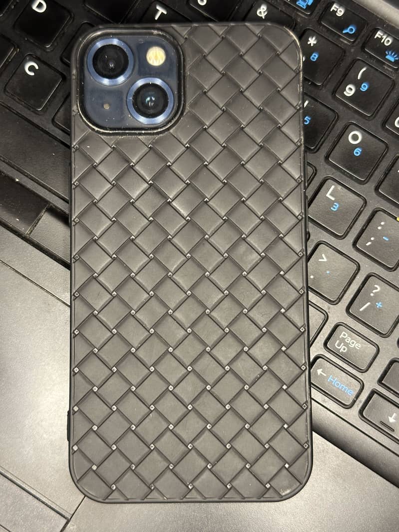 Apple iPhone 13 7