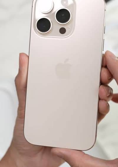 Apple iPhone 16 Pro Max