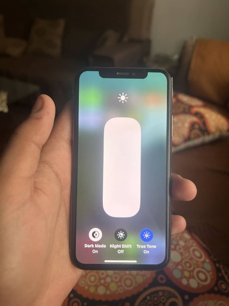 Apple iPhone XS 6