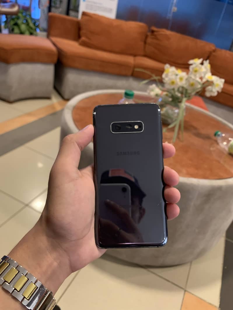 Samsung S10e 0