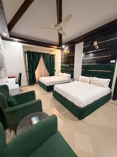 30+ BEDROOMS HOUSE AVAILABLE FOR RENT IN F-7