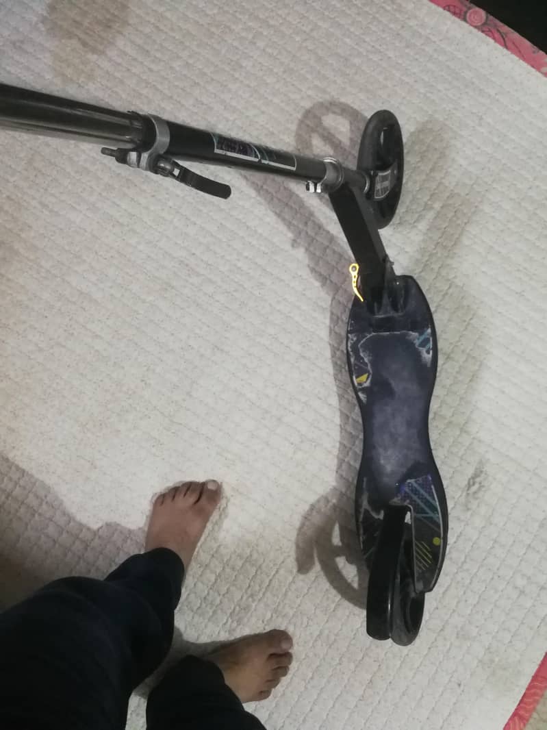 scooty 1
