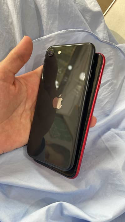 Apple iPhone SE
