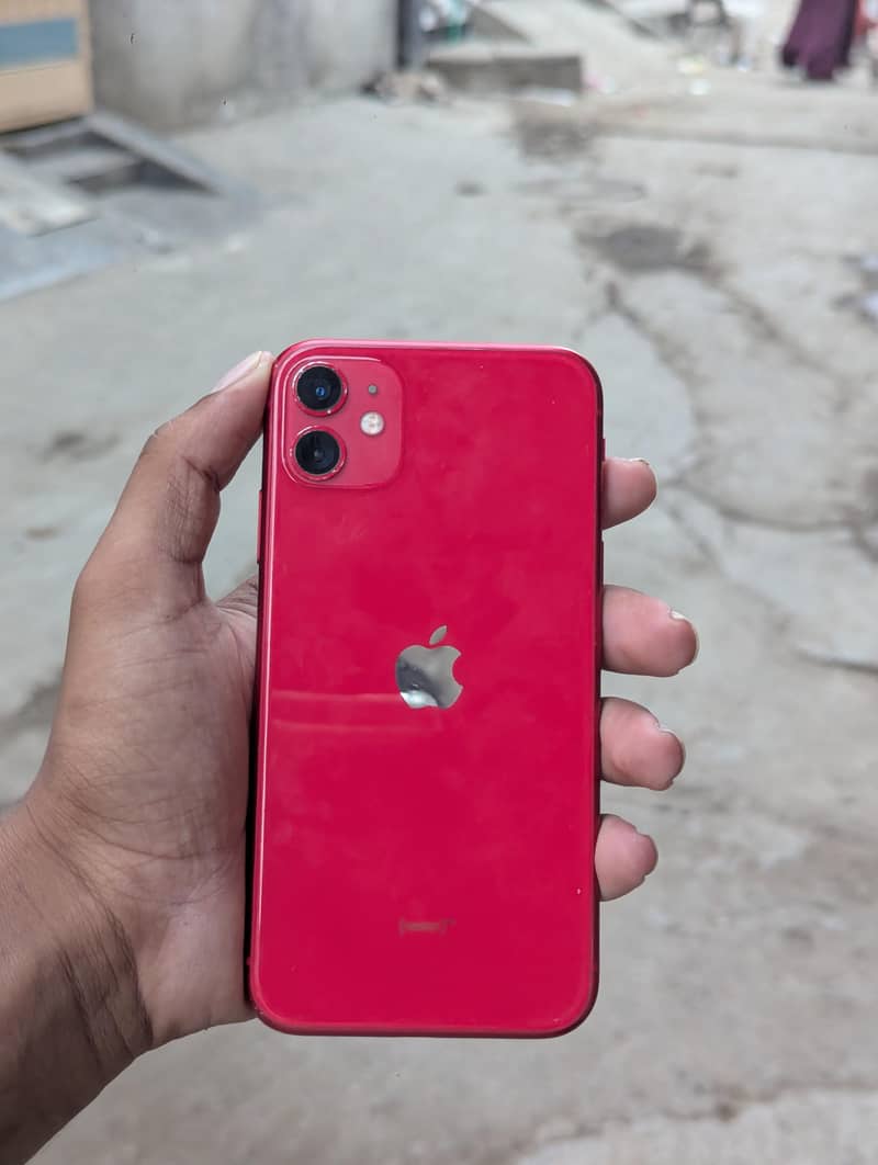 Apple iPhone 11 4