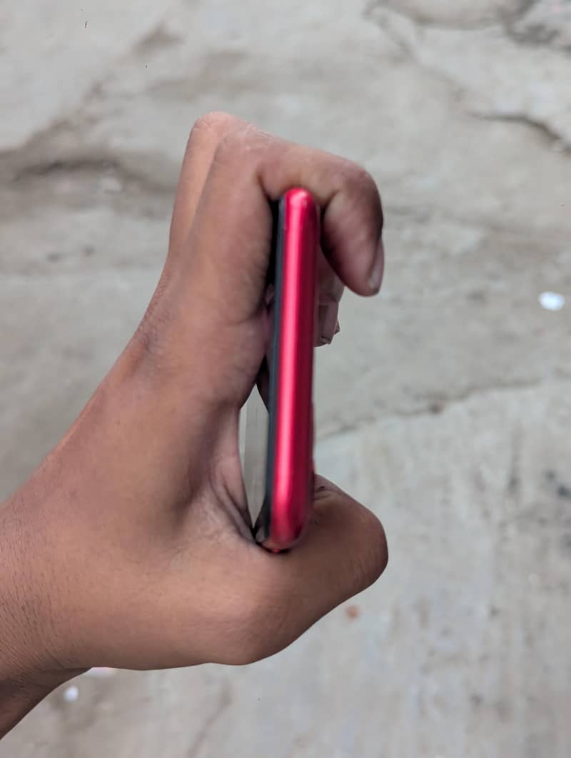 Apple iPhone 11 9