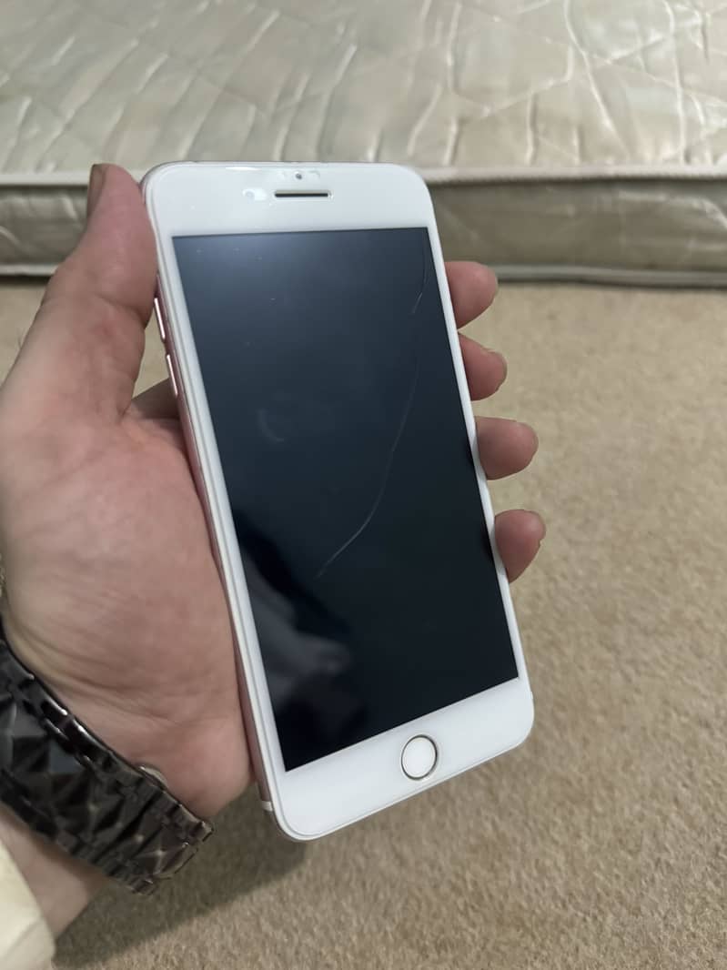 Apple iPhone 7 Plus 5