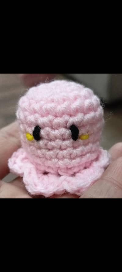 crochet artist