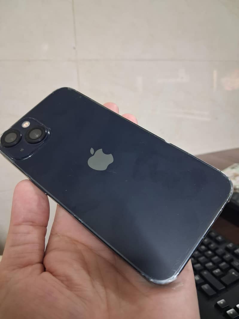 Apple iPhone 13 1