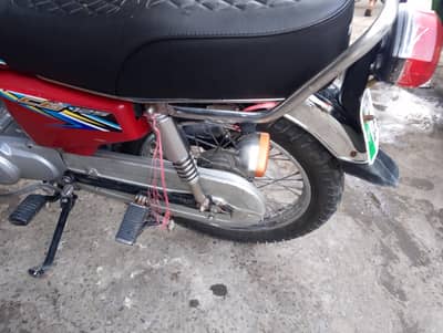 125 2019 model ha