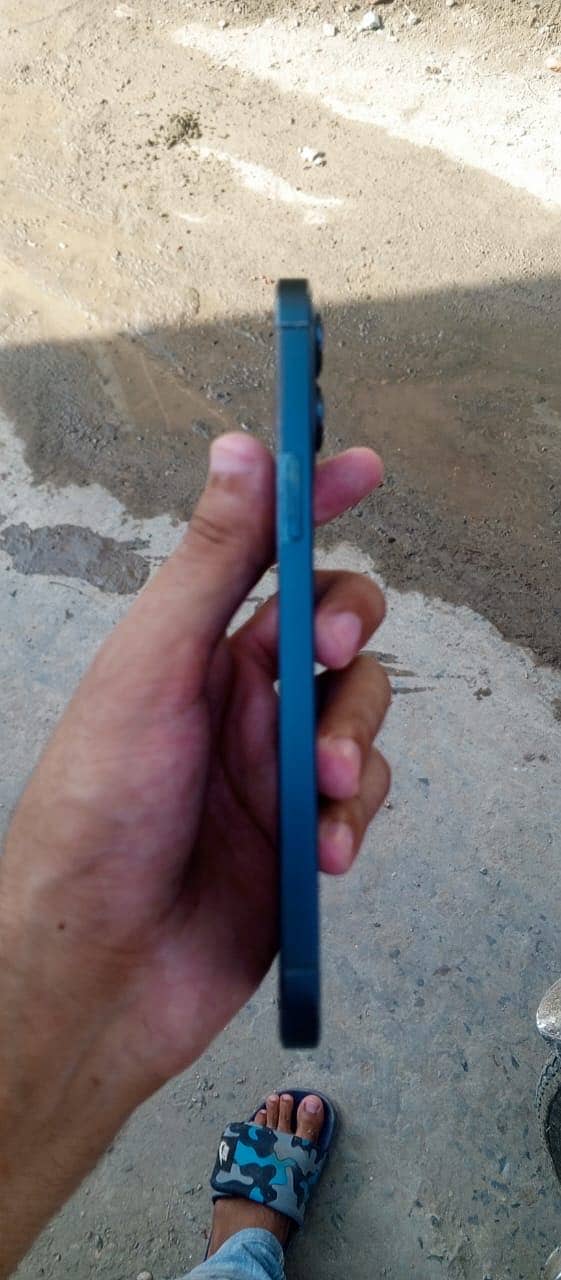 Apple iPhone 12 Pro Max 2