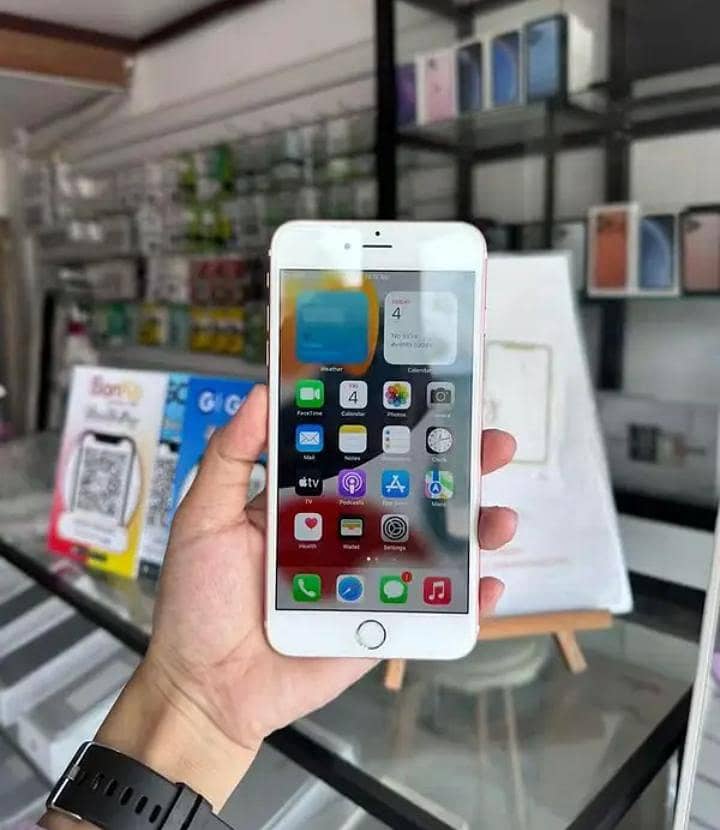 Apple iPhone 6S 1