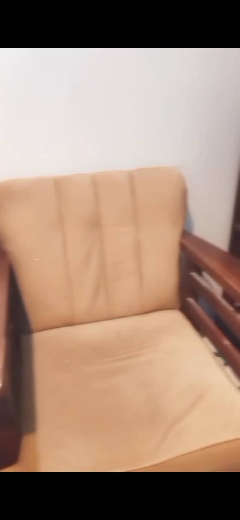 5 seater sofa with table 0