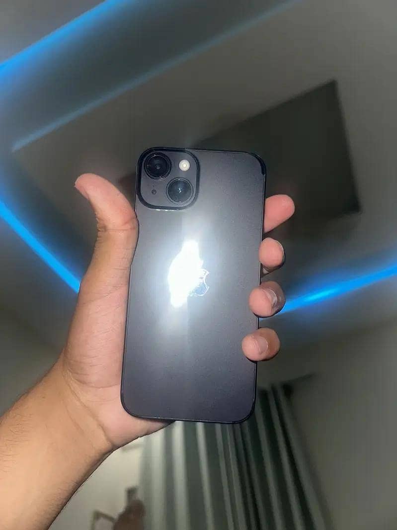 Apple iPhone 14 2