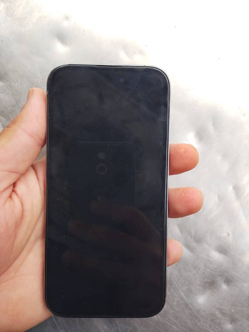 Apple iPhone 14 Pro 3