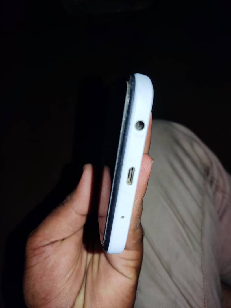 RedMi A2+ 5