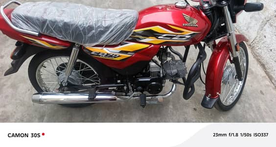 honda 70 dream red 2025 low milage read add