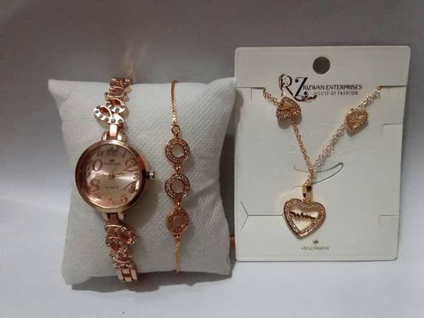 Creative Luxury Watch Set: Alloy Watchband with Crystal Bracelet and Necklace for Women