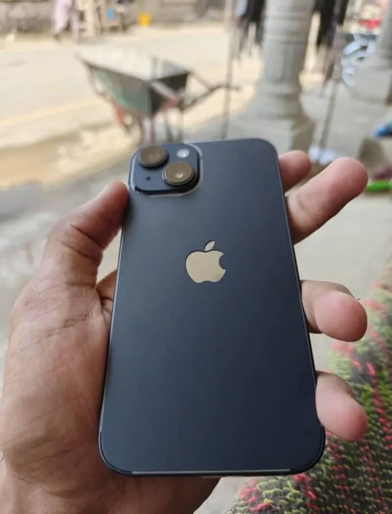 iPhone 14 0