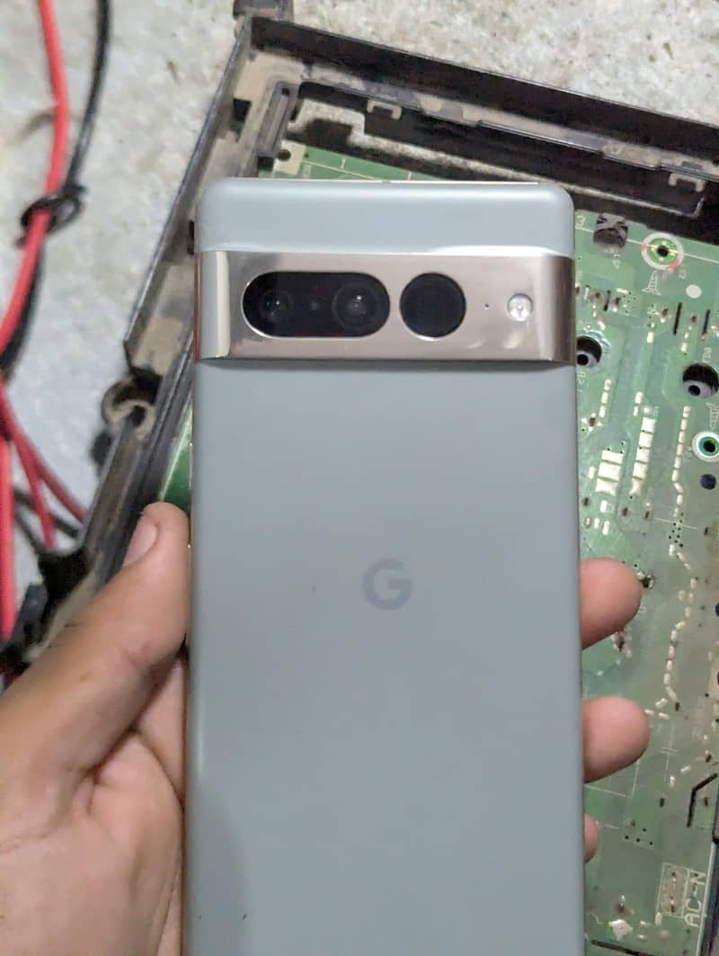 Google Pixel 7 Pro 4