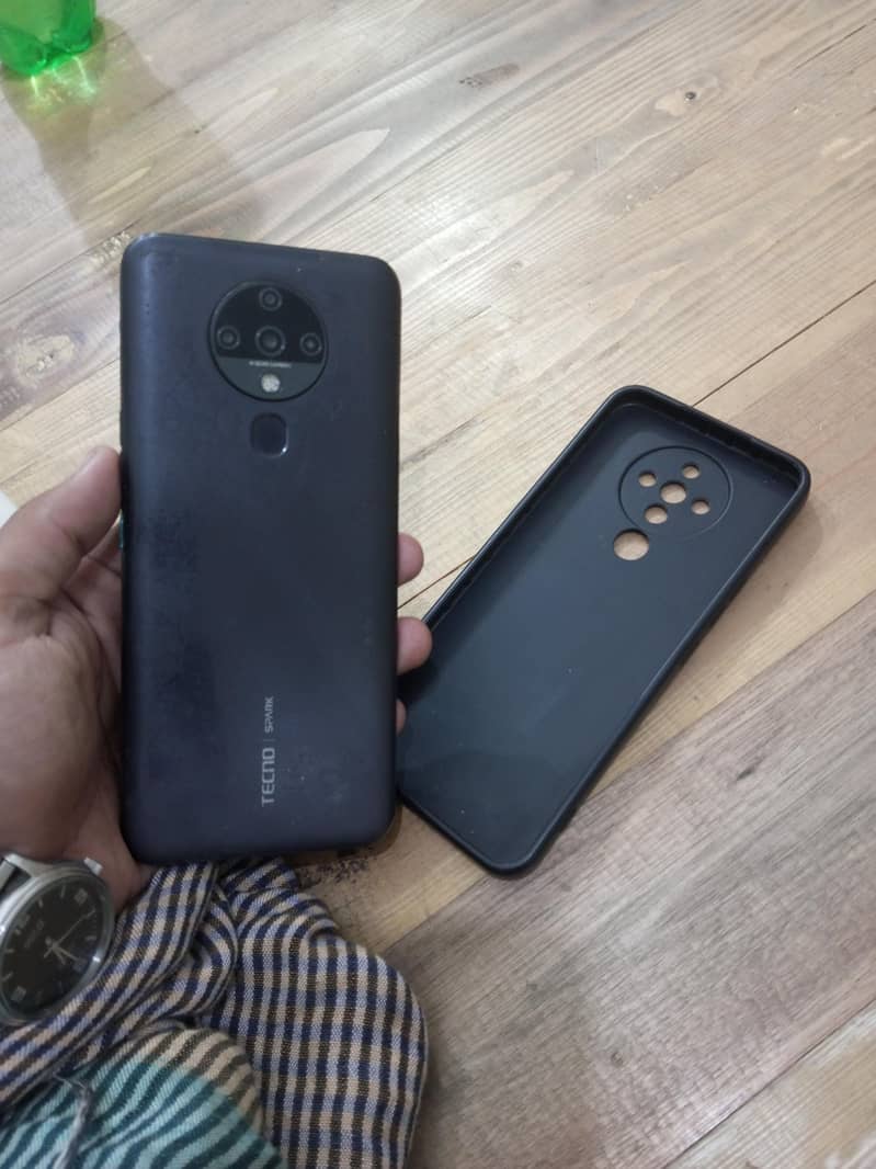 Tecno Spark 6 5