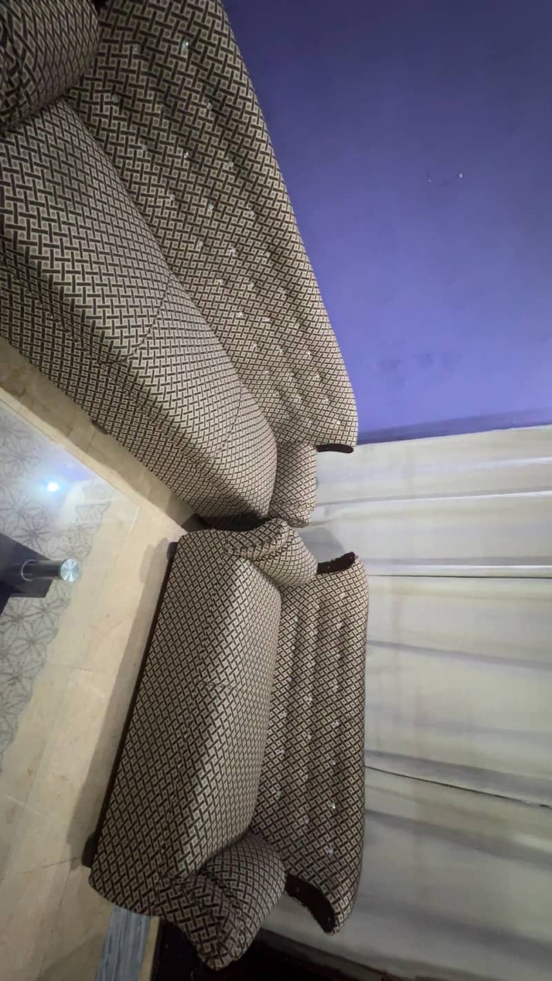 7 seater sofa set 0