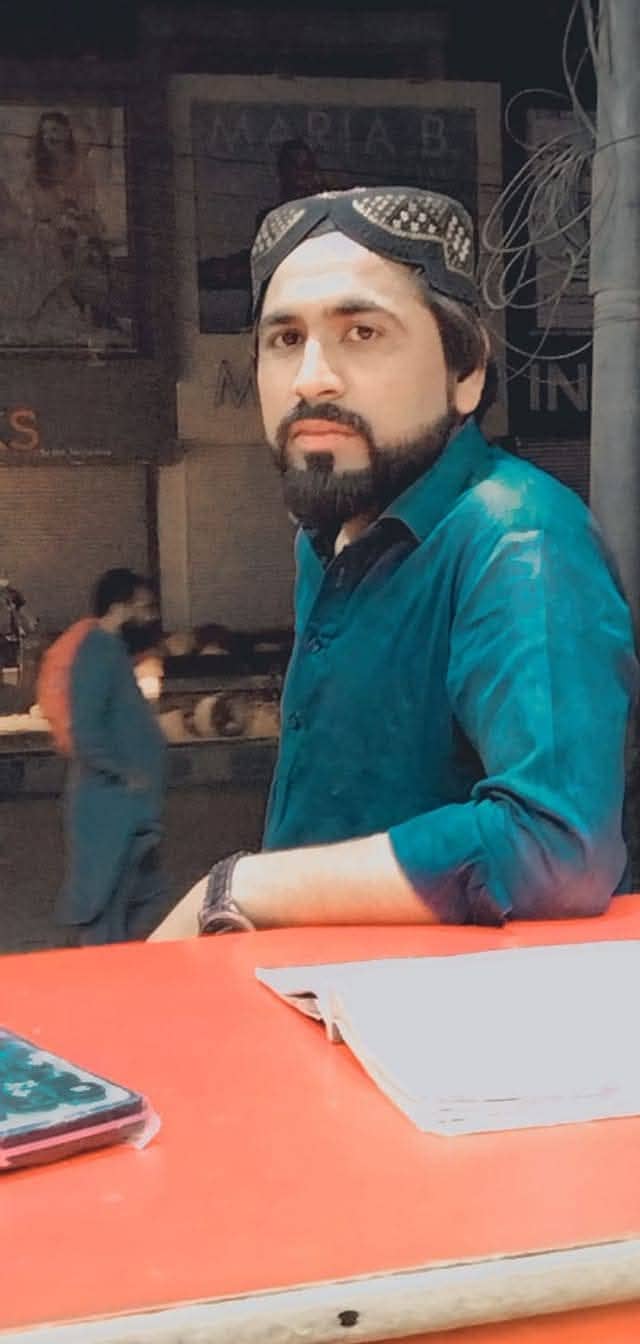 Waiter 2