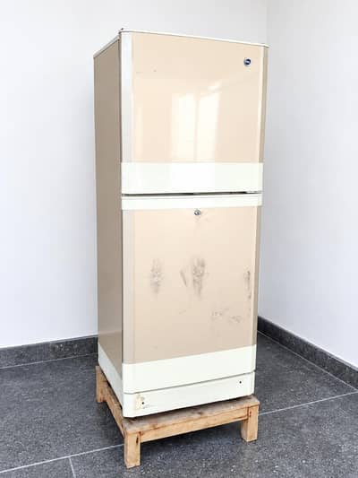 PEL Original Refrigerator — PRAS 2300 EW