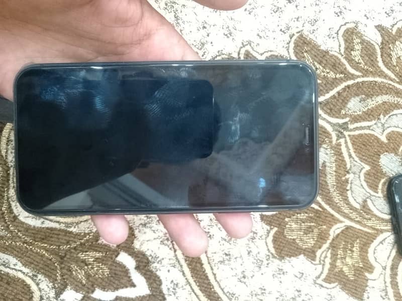 Apple iPhone 11 1