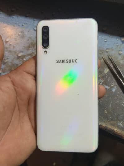 Samsung Mobile A50